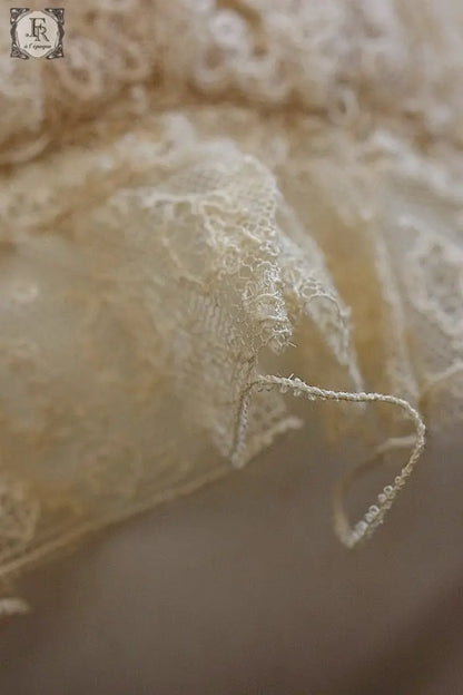 アンティークレース　dentelle ancinne　bonnet .FR a l'epoque