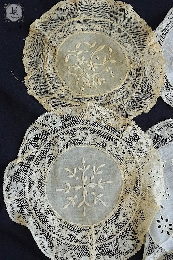 アンティークレース　dentelle ancinne　napprons 2 .FR a l'epoque