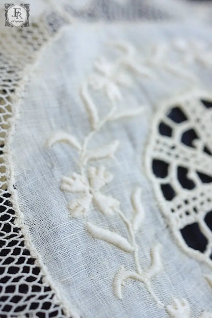 アンティークレース　dentelle ancinne　napprons 2 .FR a l'epoque