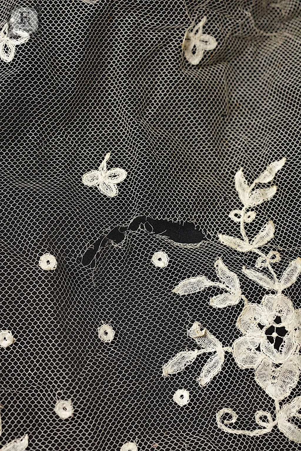 アンティークレース　dentelle antique 196cm 素材用 .FR a l'epoque