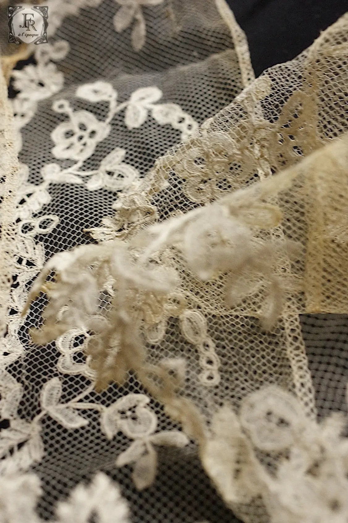 アンティークレース　dentelle antique  207cm .FR a l'epoque