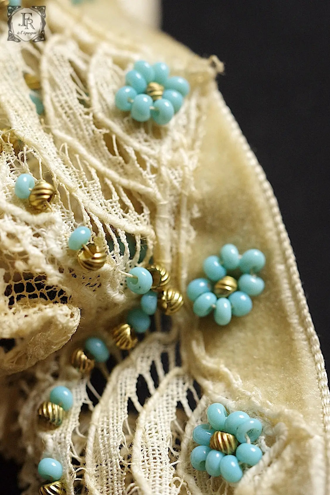 アンティークビーズ刺繍レース dentelle antique 2種 .FR a l'epoque