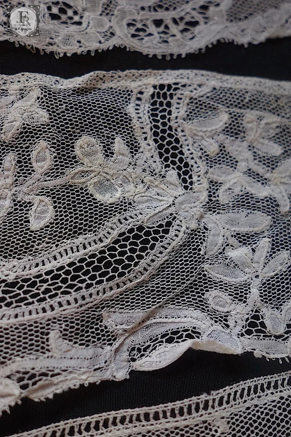 アンティークレース　dentelle antique 3本 .FR a l'epoque