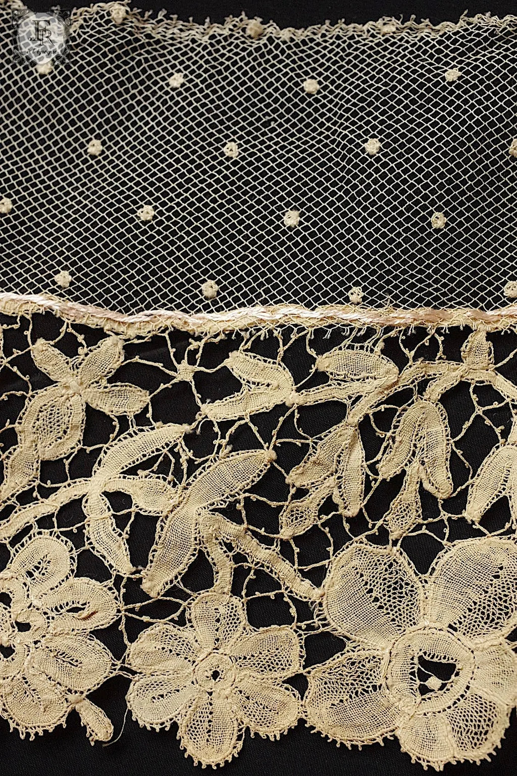 アンティークレース　dentelle antique ホニトン .FR a l'epoque