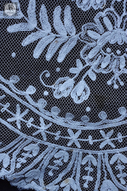 アンティークレース dentelle antique チュール刺繍 .FR a l'epoque