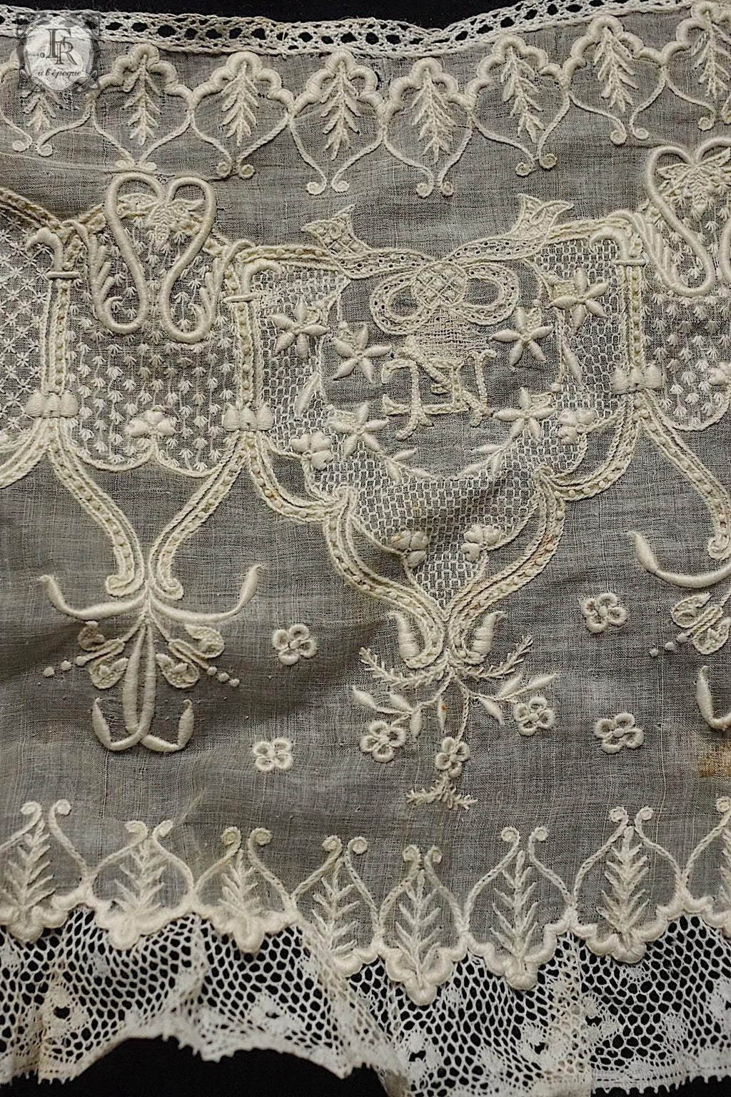 アンティークレース　dentelle antique 刺繍２種 .FR a l'epoque