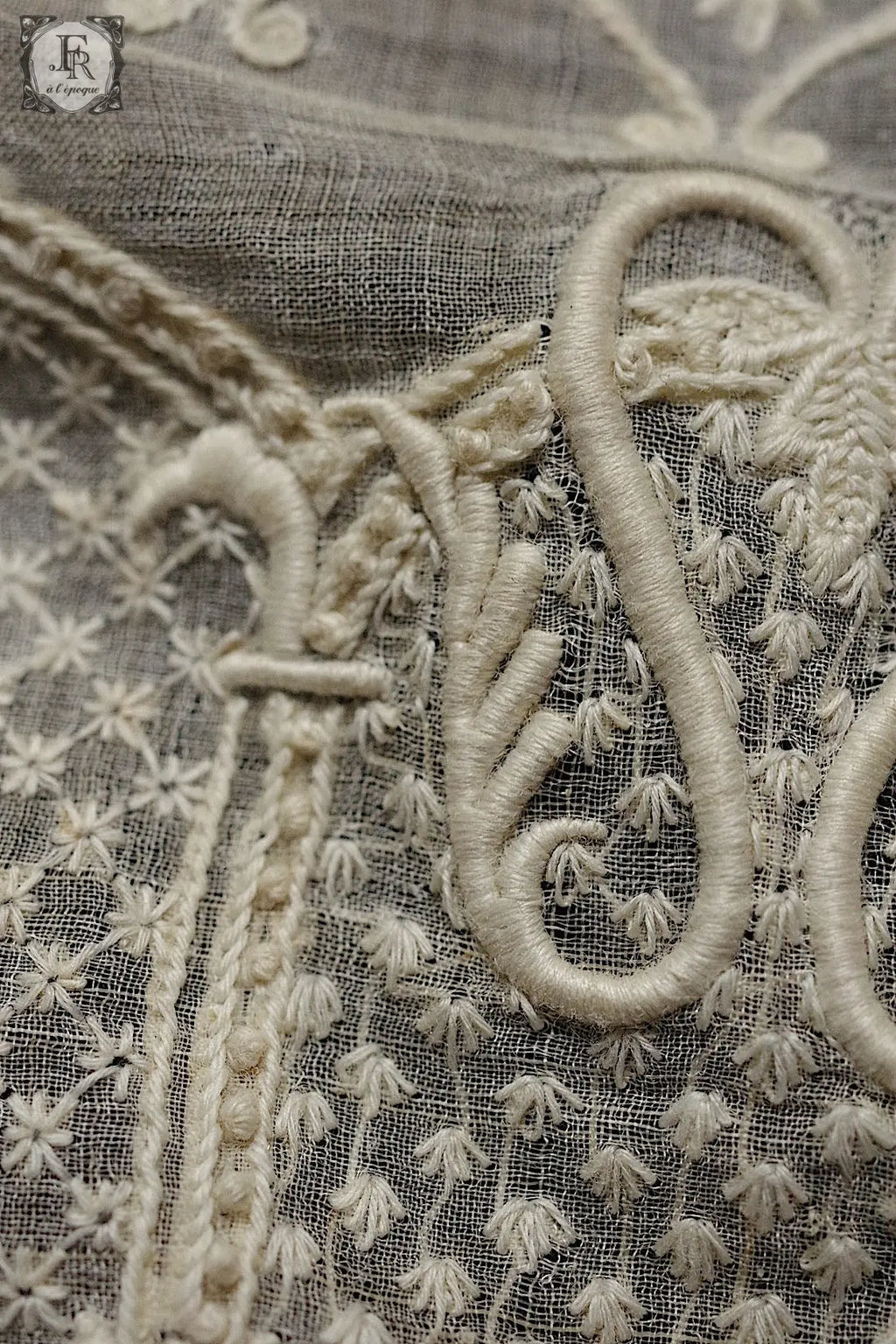 アンティークレース　dentelle antique 刺繍２種 .FR a l'epoque