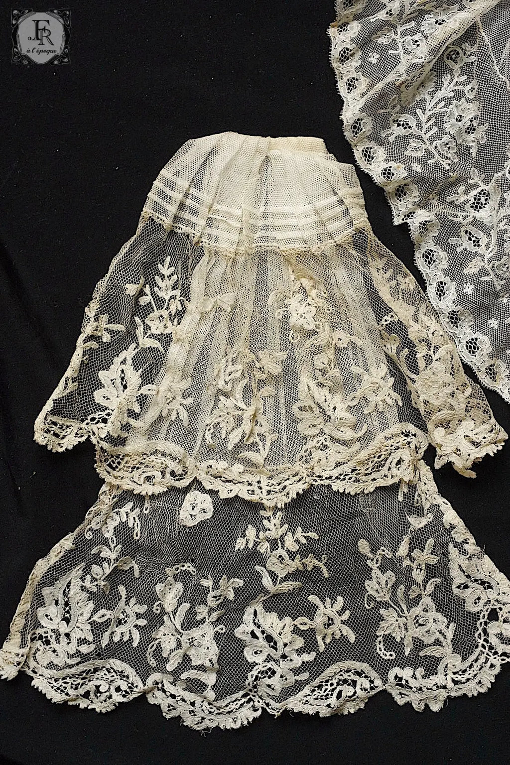 アンティークレース　dentelle antique アプリカッションアングレテール　ジャボ (コピー) .FR a l'epoque