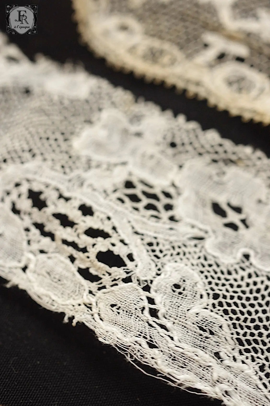 アンティークレース　dentelle antique ハギレ lot .FR a l'epoque