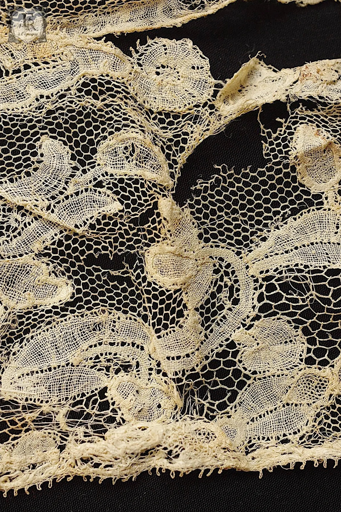 アンティークレース　dentelle antique ハギレ lot .FR a l'epoque