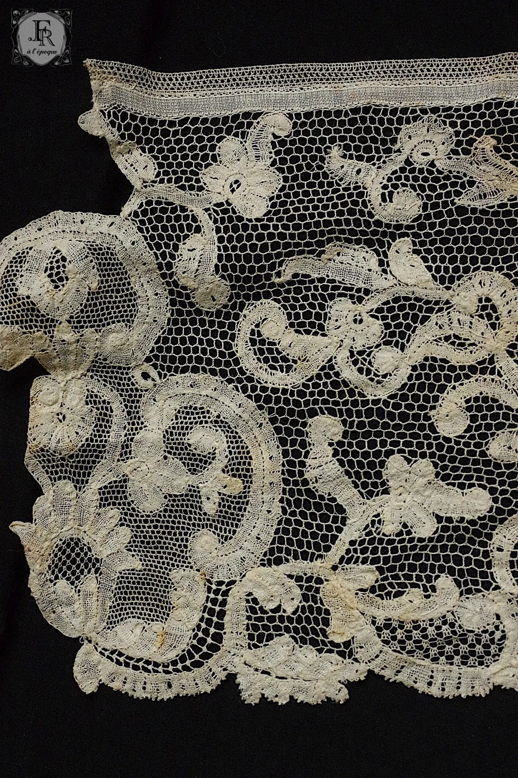 アンティークハンカチ　dentelle antique 　ハギレ lot .FR a l'epoque