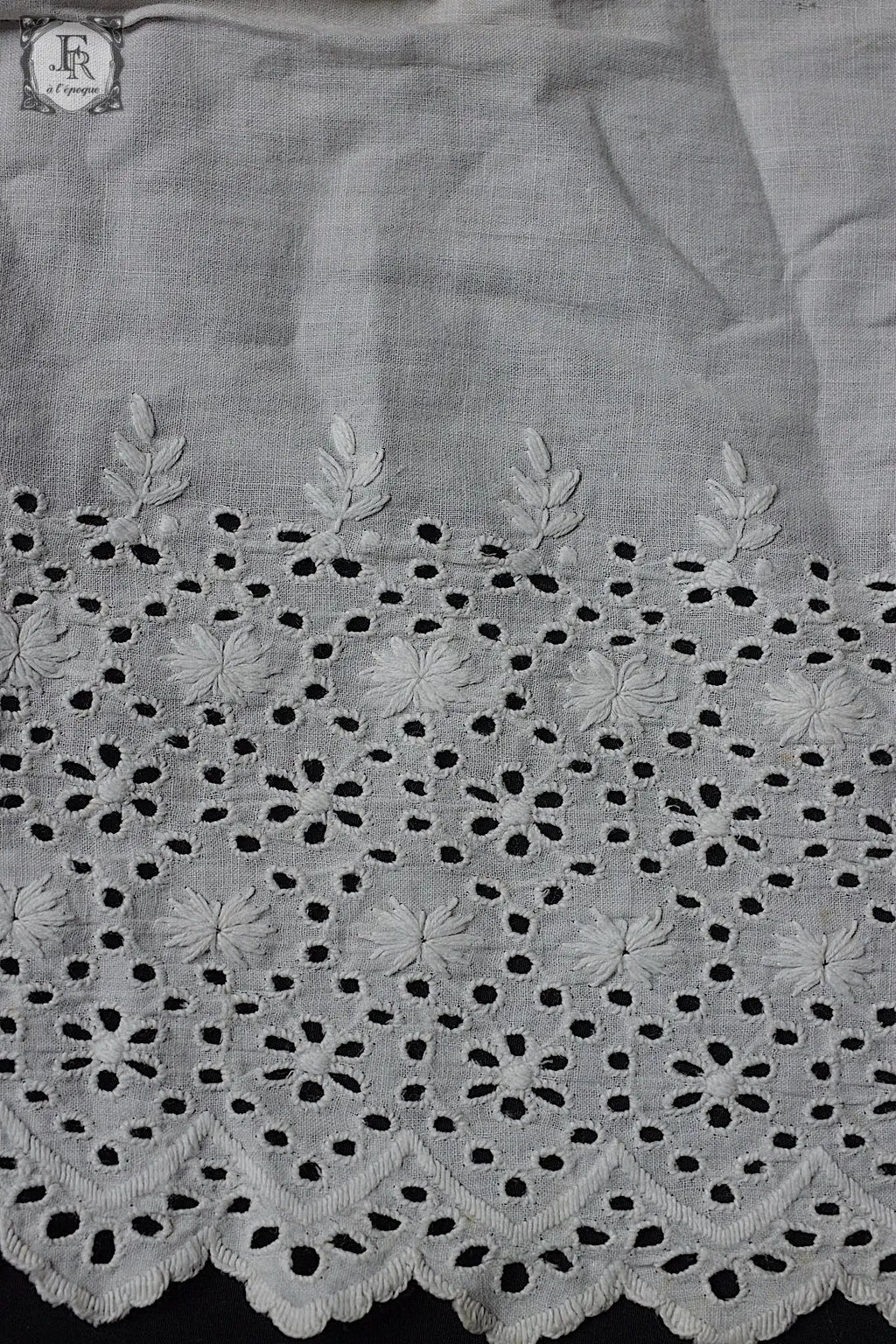 アンティークレース　dentelle antique カットワーク204cm .FR a l'epoque