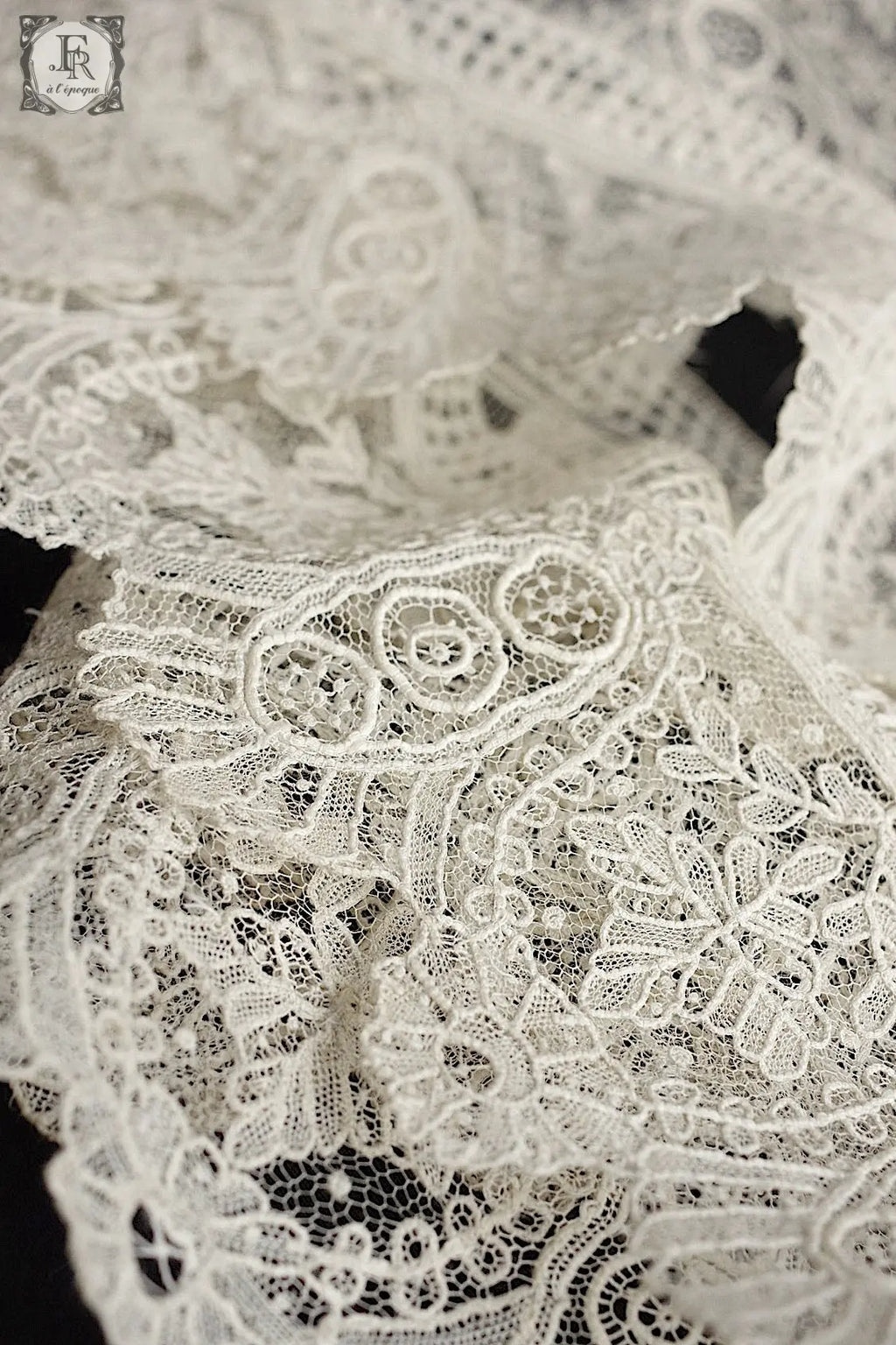 アンティークレース　dentelle antique  ブリュクセルレース　348cm .FR a l'epoque