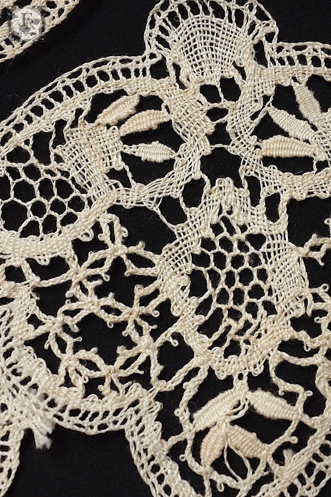 アンティークレース　dentelle antique lace モチーフ .FR a l'epoque