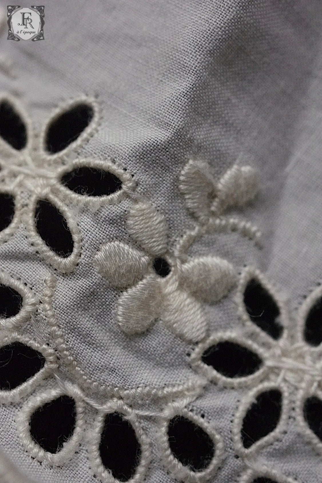 アンティークレース　dentelle antique lace　カットワーク、刺繍レース .FR a l'epoque