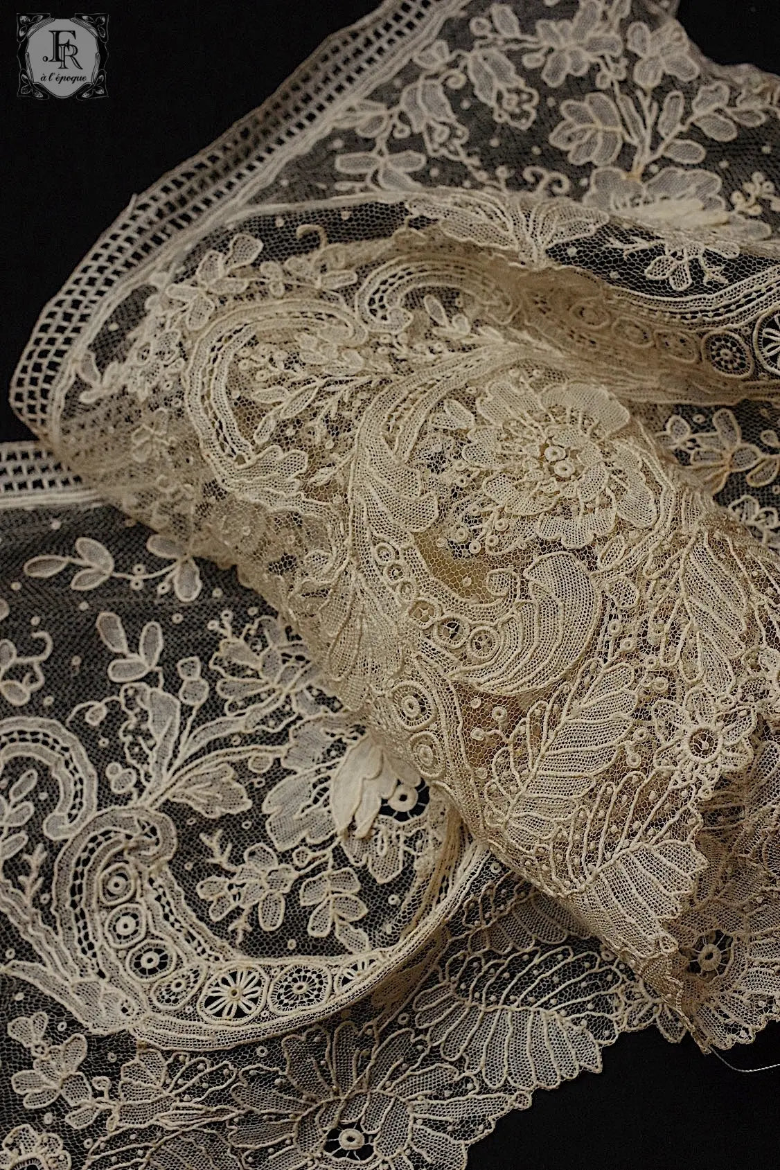 アンティークレース　dentelle antique lace　ブリュクセルレース .FR a l'epoque