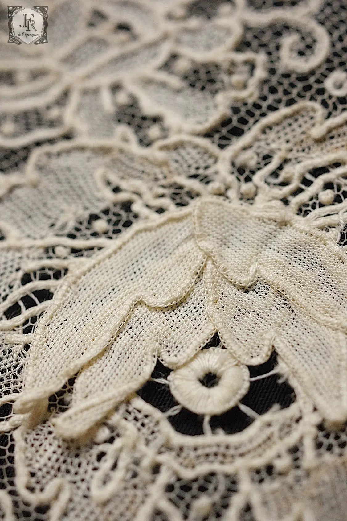 アンティークレース　dentelle antique lace　ブリュクセルレース .FR a l'epoque