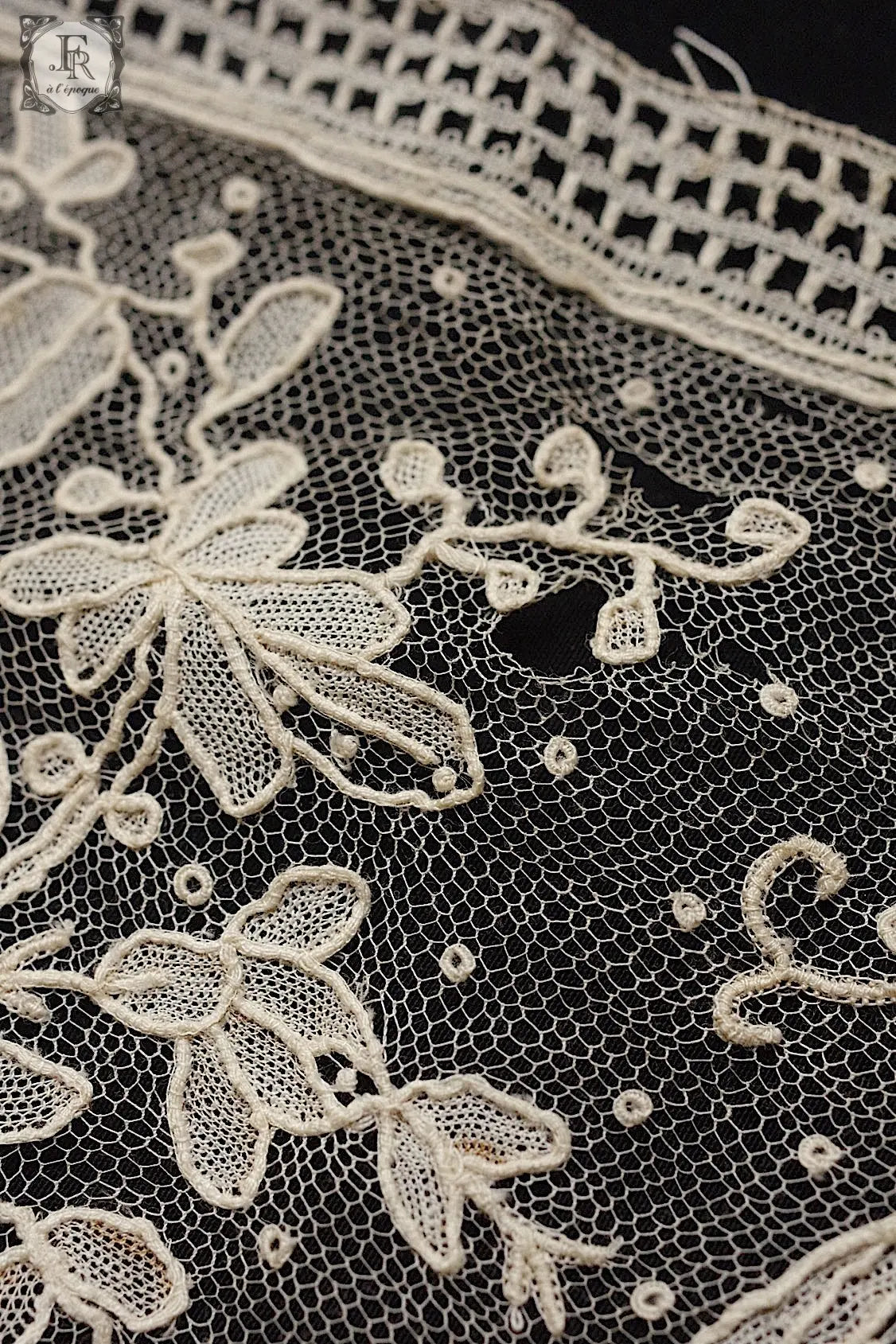 アンティークレース　dentelle antique lace　ブリュクセルレース .FR a l'epoque