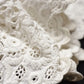 アンティークレース　dentelle antique　刺繍裾スカラップ生地 .FR a l'epoque