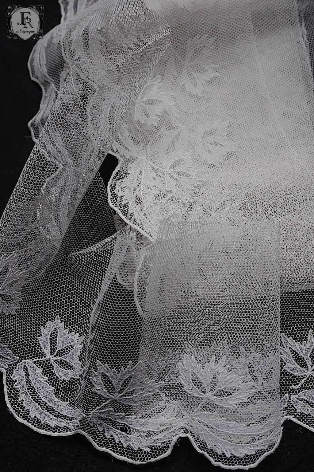 アンティークレース　dentelle antique　キャリックマクロス .FR a l'epoque