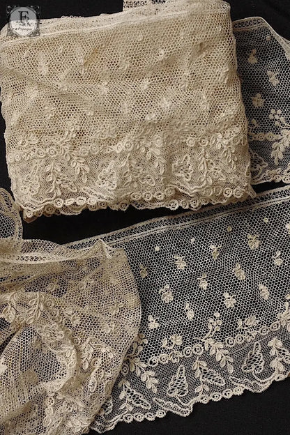 フランスアンティークレース