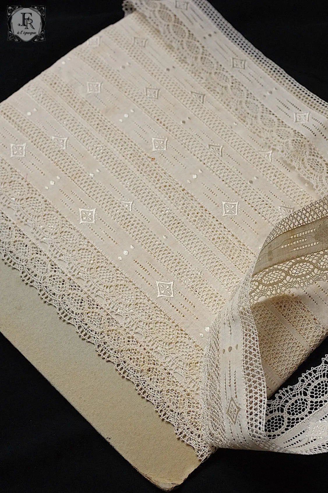 ヴィンテージレース dentelle vintage par3m .FR a l'epoque