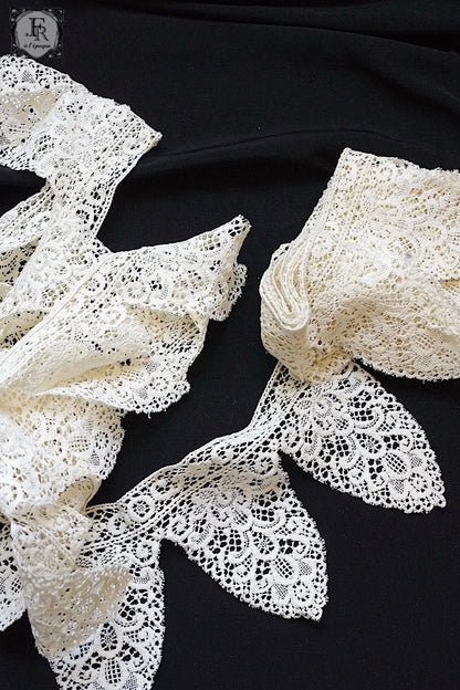 ヴィンテージレース　dentelle vintage　310cm .FR a l'epoque