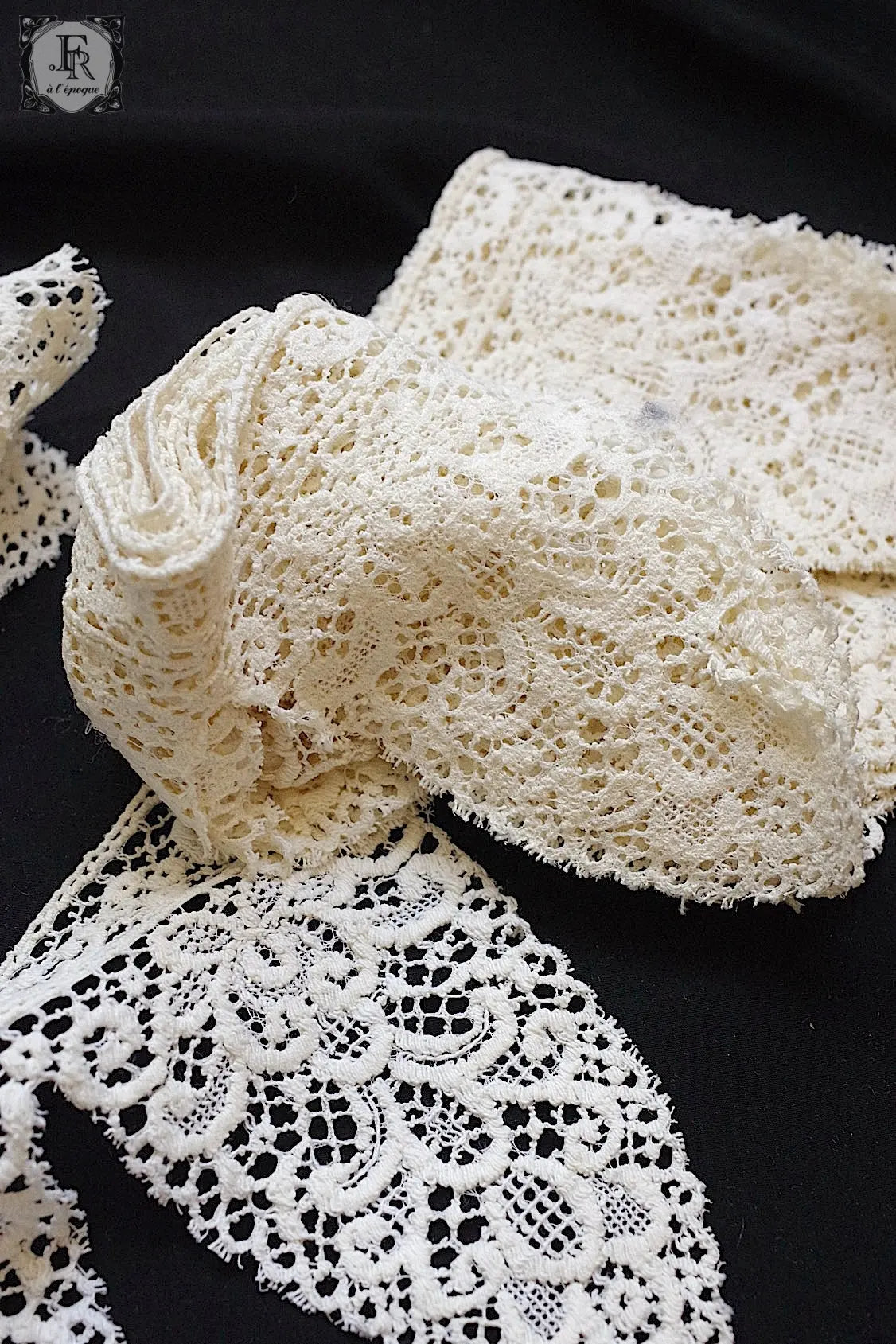 ヴィンテージレース　dentelle vintage　310cm .FR a l'epoque
