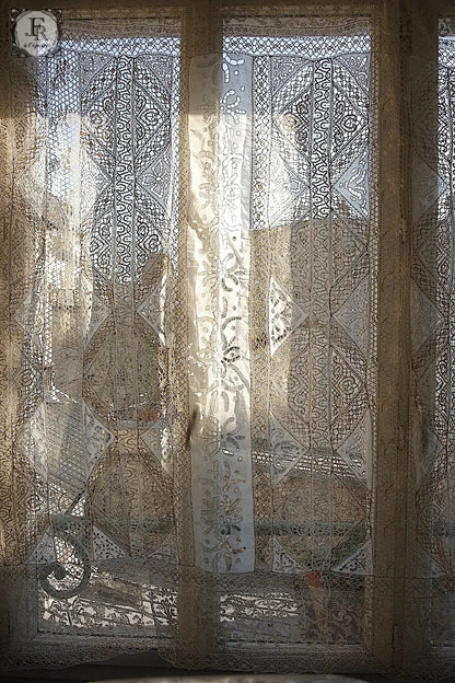 アンティークカーテン　linge de maison 特大 .FR a l'epoque