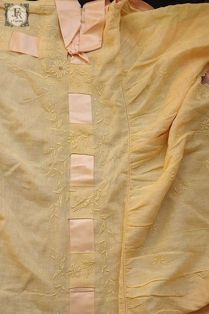 アンティークインテリアクロス　linge de maison antique ベッドカバーbebe用 .FR a l'epoque