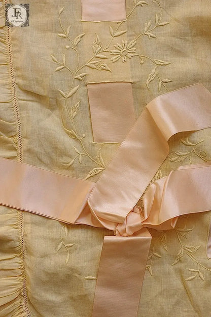 アンティークインテリアクロス　linge de maison antique ベッドカバーbebe用 .FR a l'epoque