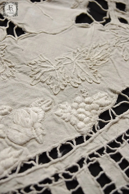 アンティークレースクロス linge de maison antique　 .FR a l'epoque