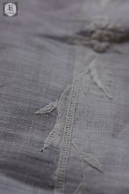 アンティーク刺繍ハンカチ　mouchoir ancienne　ハンカチ２枚　2 .FR a l'epoque