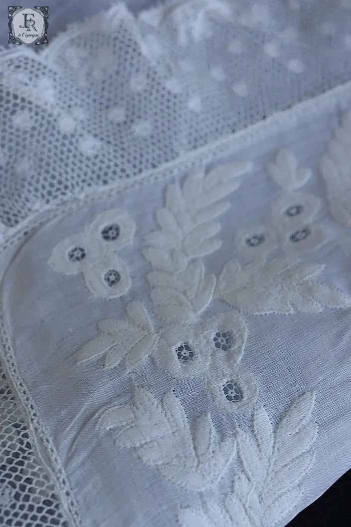 アンティークハンカチ　mouchoir antique  2枚セット　1 .FR a l'epoque