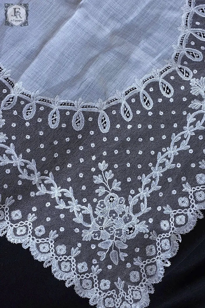 アンティークハンカチ　mouchoir antique 3 .FR a l'epoque