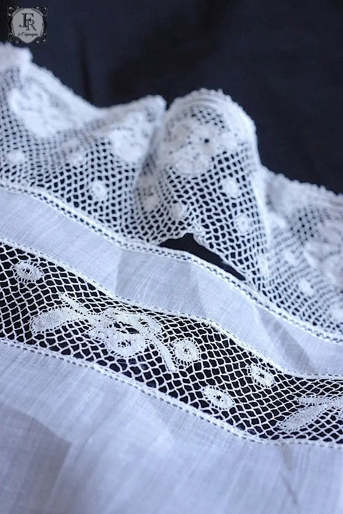 アンティークハンカチ　mouchoir antique 4 .FR a l'epoque