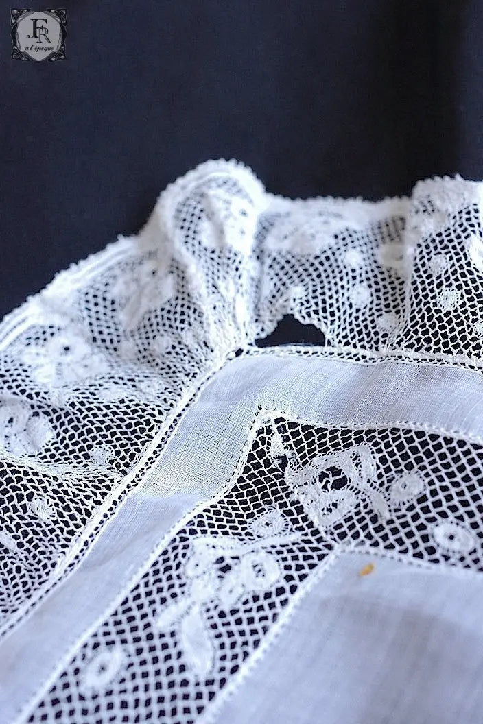 アンティークハンカチ　mouchoir antique 4 .FR a l'epoque