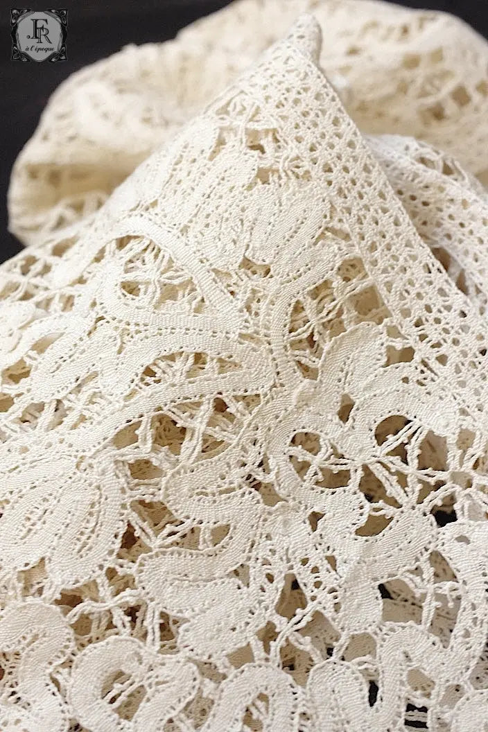 アンティークハンカチ　mouchoir antique インテリア用レース .FR a l'epoque