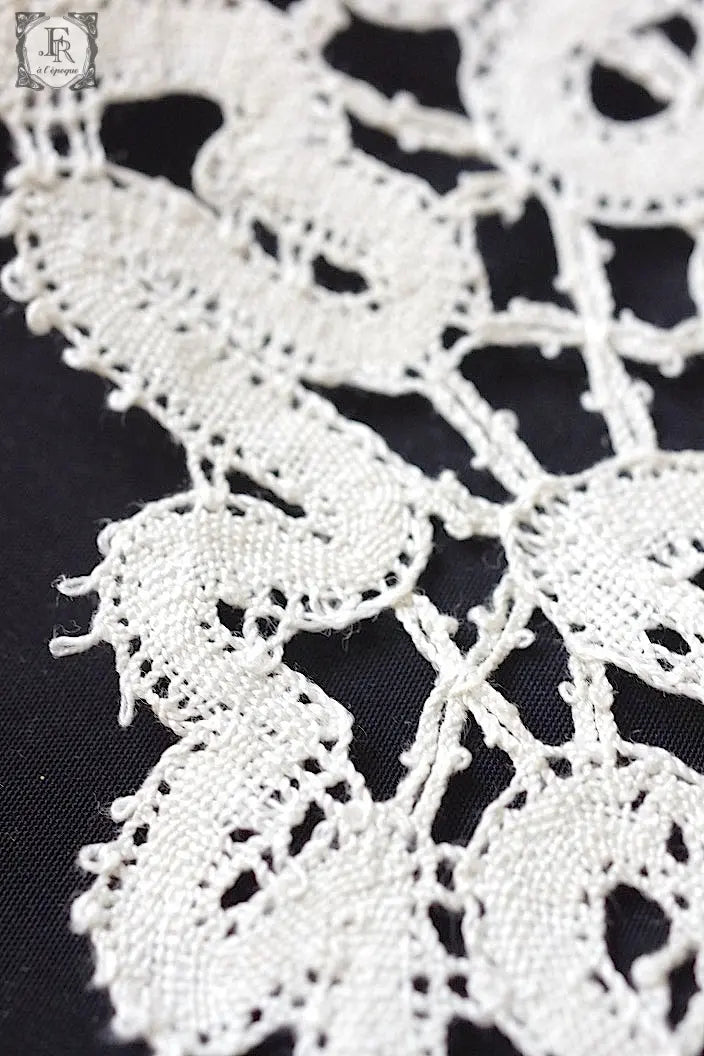 アンティークハンカチ　mouchoir antique インテリア用レース .FR a l'epoque