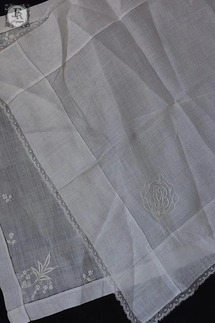 アンティークハンカチ　mouchoir antique  lot　1 .FR a l'epoque