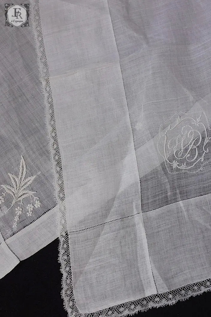 アンティークハンカチ　mouchoir antique  lot　1 .FR a l'epoque