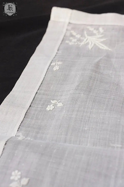 アンティークハンカチ　mouchoir antique  lot　1 .FR a l'epoque