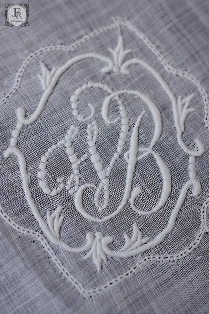 アンティークハンカチ　mouchoir antique  lot　1 .FR a l'epoque