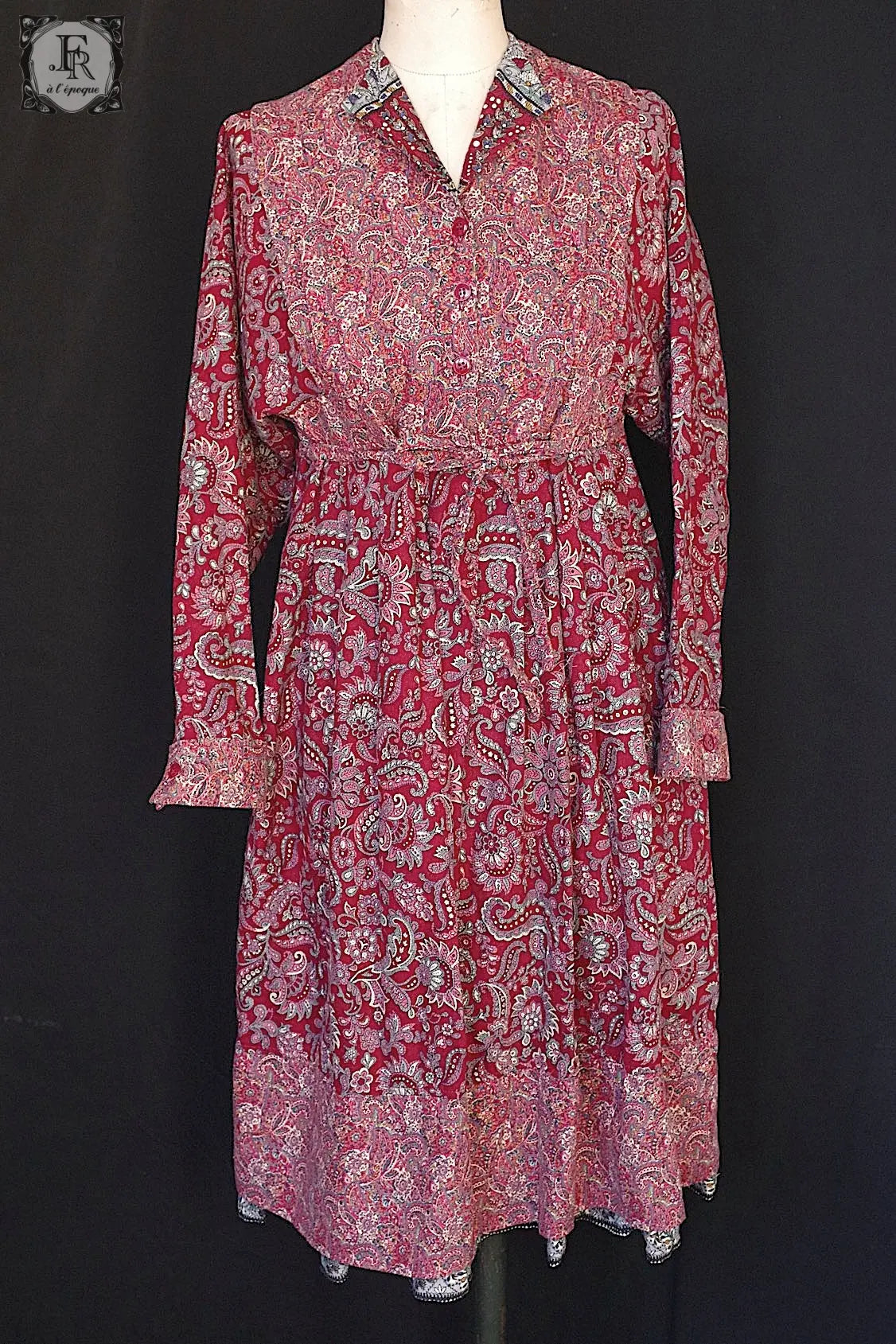 ヴィンテージワンんピース　robe vintage ペイズリー柄 .FR a l'epoque