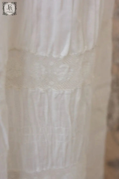 アンティークスカート　vêtement antique 　 .FR a l'epoque