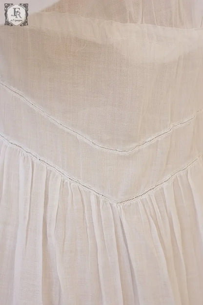 アンティークワンピース　vêtement deress 宿木刺繍　素材用 .FR a l'epoque