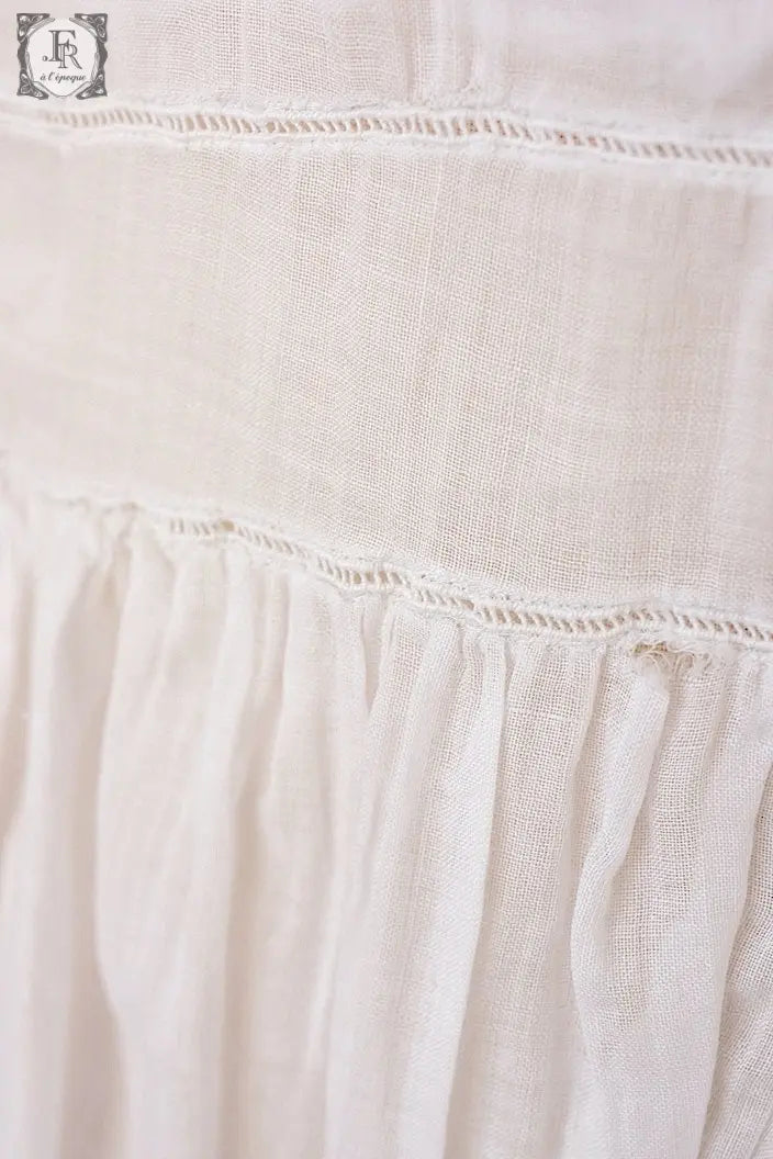 アンティークワンピース　vêtement deress 宿木刺繍　素材用 .FR a l'epoque