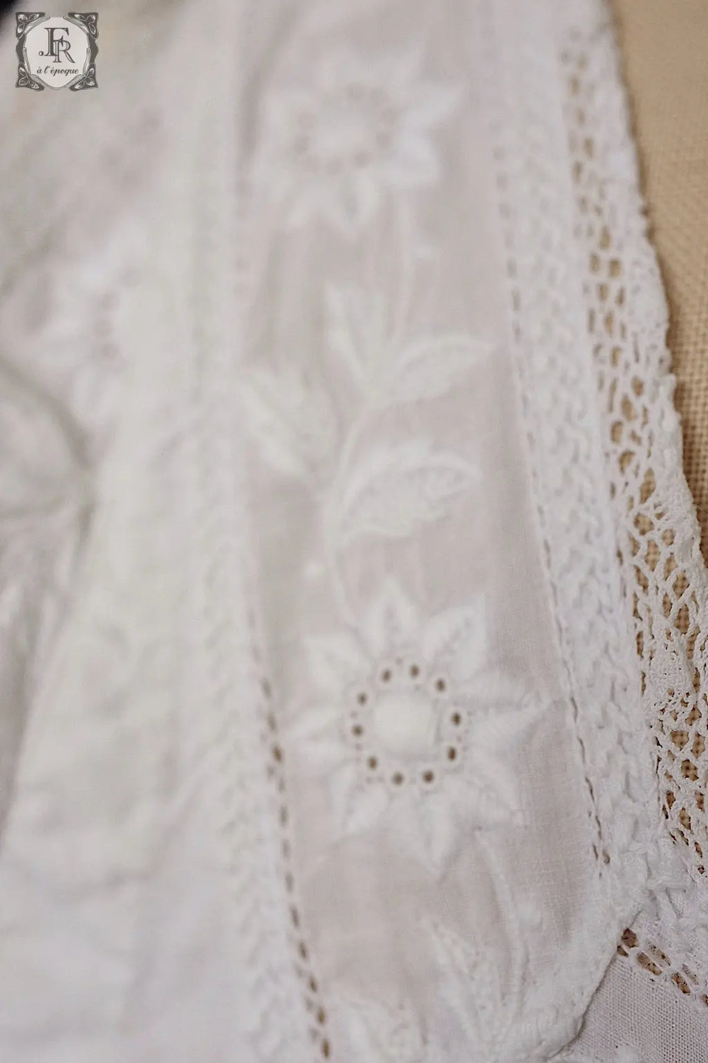 アンティークリネンワンピース　vêtement antique　 .FR a l'epoque