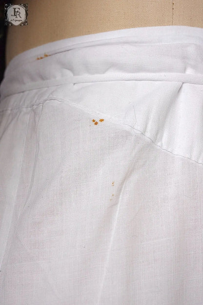 アンティーク刺繍レーススカート　vêtement antique　 .FR a l'epoque