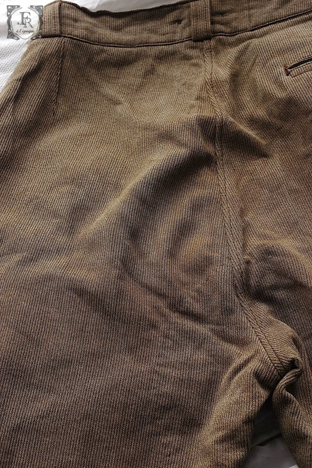 ヴィンテージジョッパーズパンツ　vêtement vintage le mont STMiCHEL .FR a l'epoque